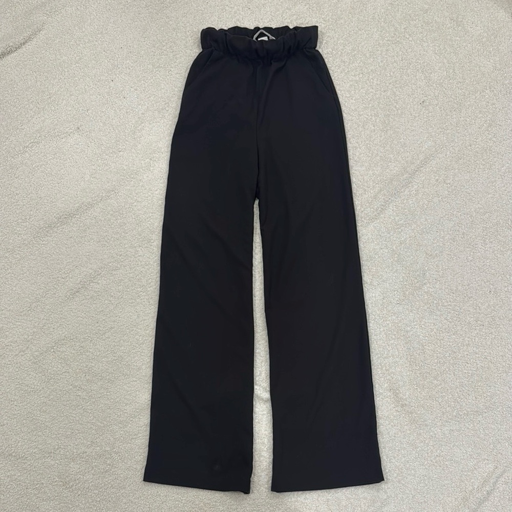 H&M Black High-Waisted Trousers